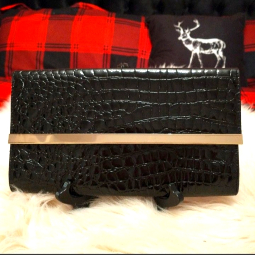 Aldo Faux Aligator Leather Women's Envelope Clutch Black Handbag Purse Formal
